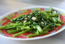 จริงมั้ยนะ ที่เขาบอกว่ากินผักบุ้งแล้วตาหวาน?